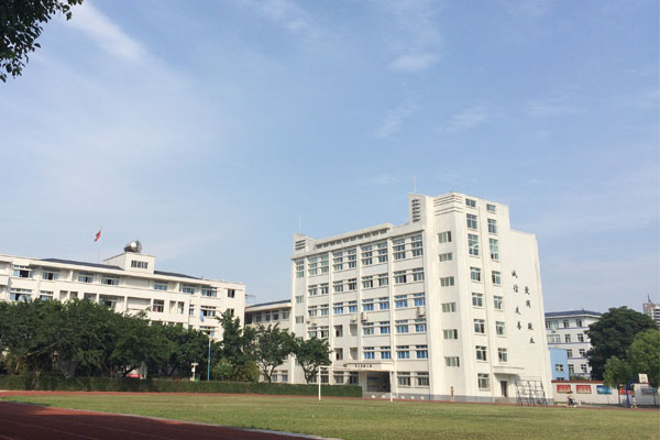 四川理工技师学院