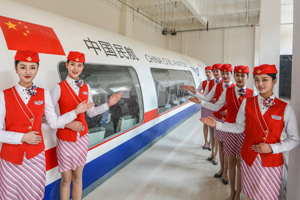 2019年四川旅游航空专修学院招生简介，昆明职高可以来成都学习航空专业吗?